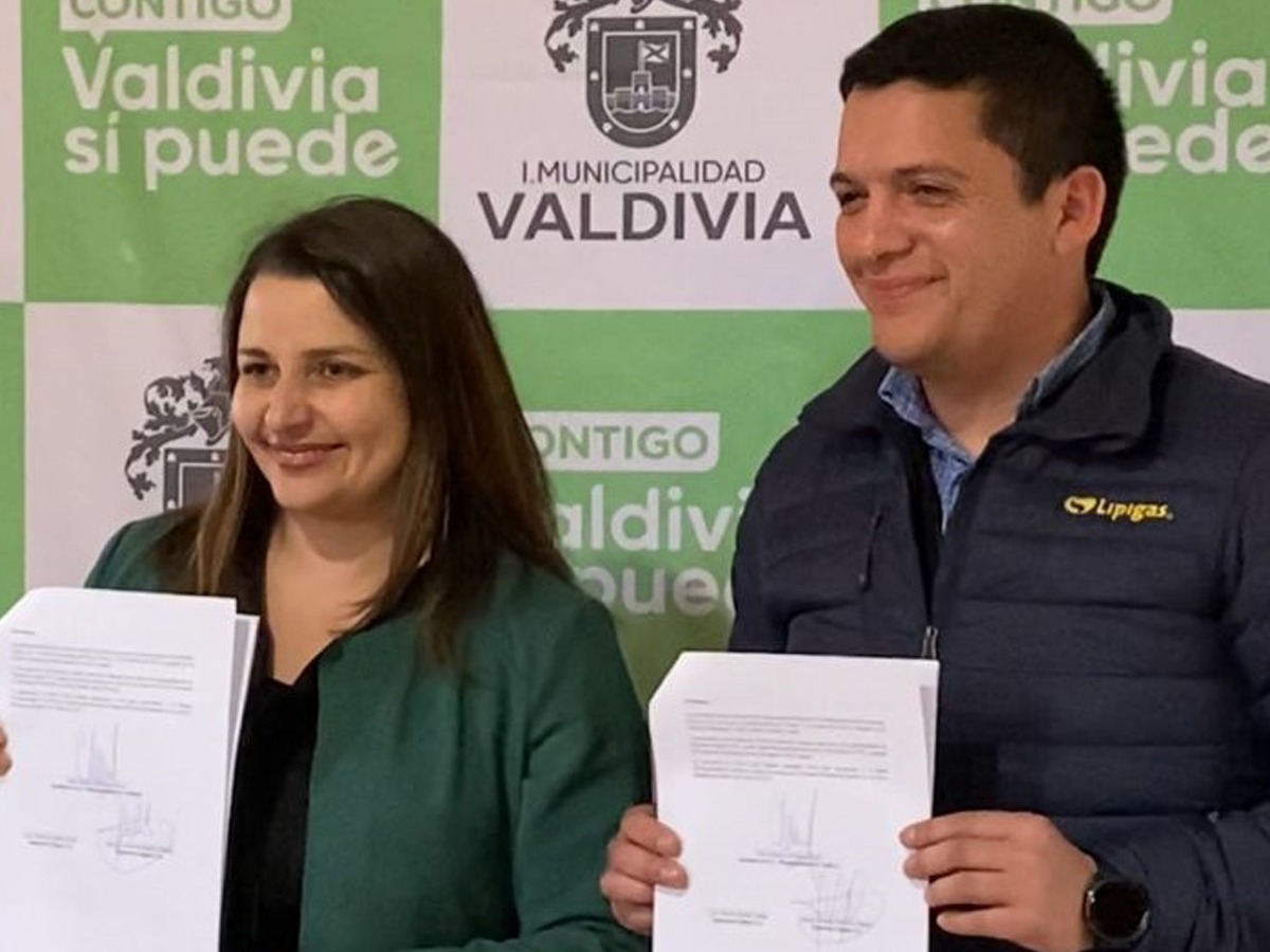 Municipalidad de Valdivia firma convenio con Lipigas para comprar gas más barato