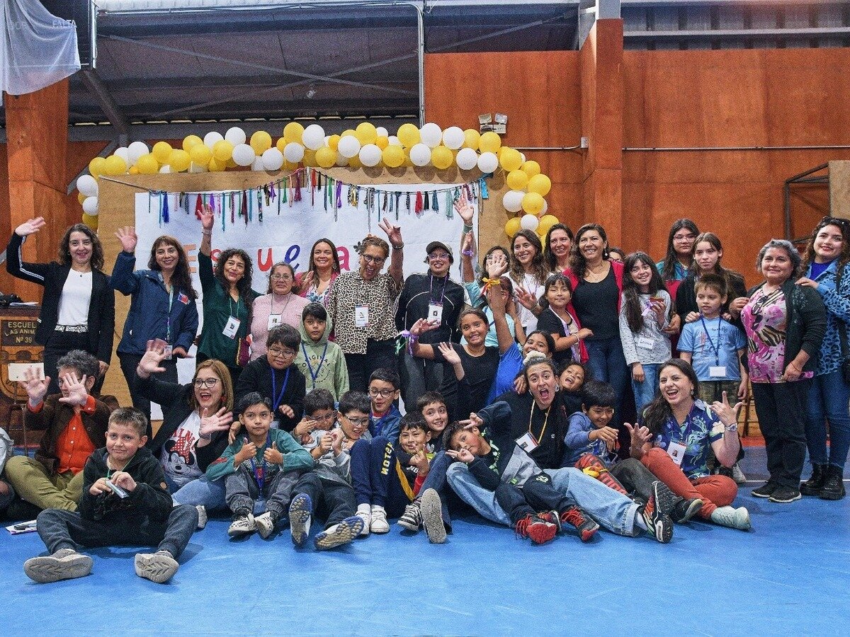 Con danza, caminatas y visitas a museos: Niños, niñas y adolescentes de Las Ánimas participan en la iniciativa “Actívate en Vacaciones”