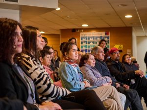 web_0000s_0007_Entrega_credenciales_comunidad_sorda_11_4_2025 13